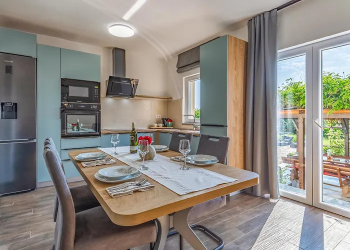 Apartman House Giuliano - Two Bedroom House