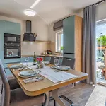 Lejlighed House Giuliano - Two Bedroom House