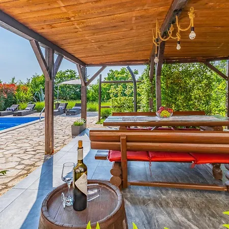 House Giuliano Apartman Pula
