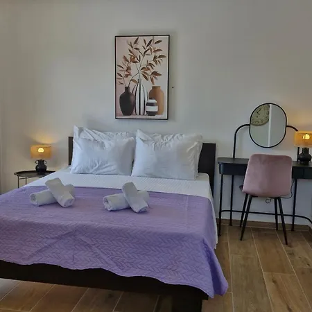 House Giuliano - Two Bedroom House