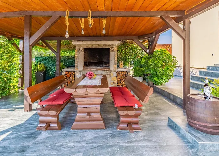 House Giuliano - Two Bedroom House