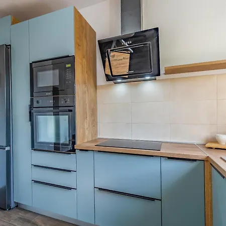 House Giuliano - Two Bedroom House Daire *